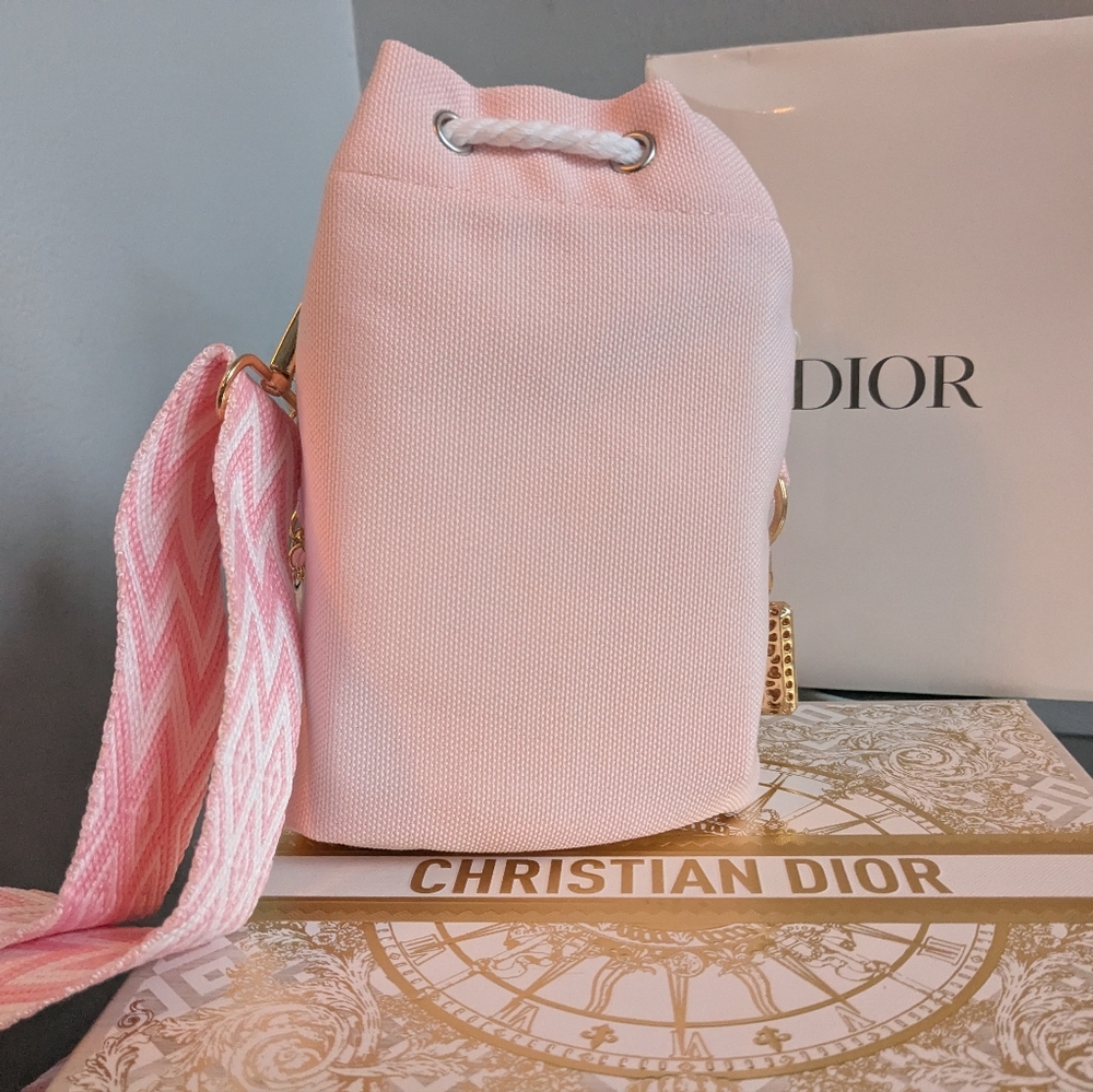 Dior - Picture 9 of 14